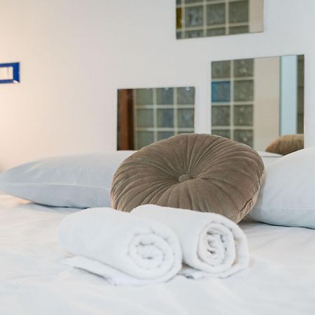 Industrial Loft Apartment Milan Bagian luar foto