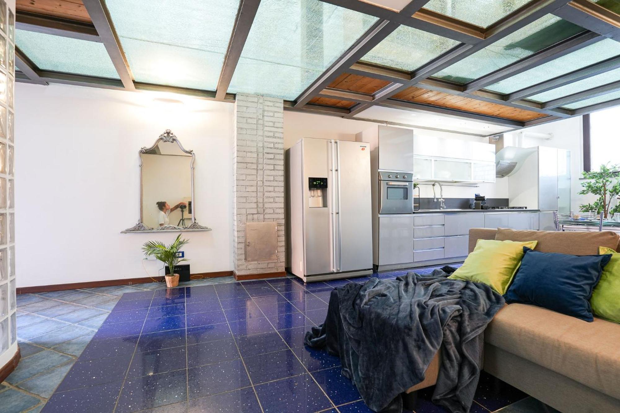 Industrial Loft Apartment Milan Bagian luar foto