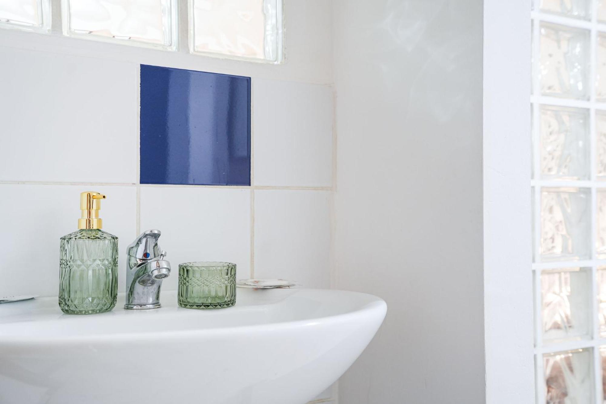 Industrial Loft Apartment Milan Bagian luar foto